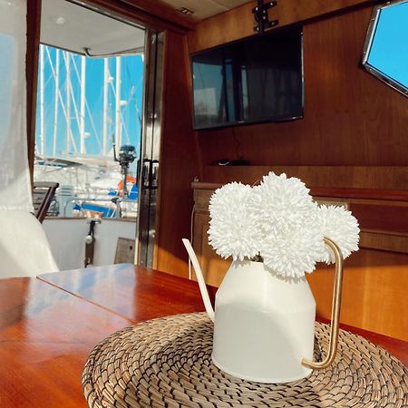 Malmo'S Yacht Hotell Valencia Exteriör bild